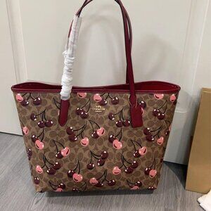 COACH CY691 Cherry City Handbag